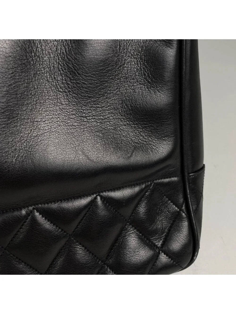 Chanel Tote CC Logo Quilted Leather Black